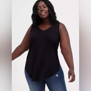 Torrid Favoritr V-neck Super Soft Tunic Tank 2x Black